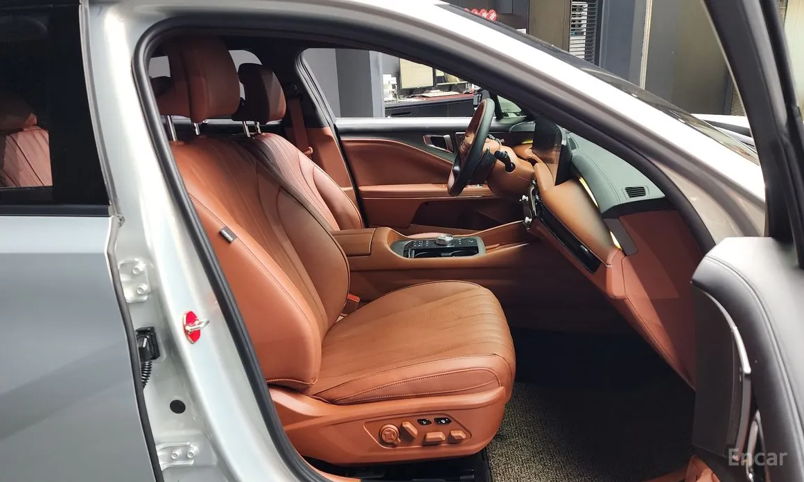 Фото 11 - Kia K8