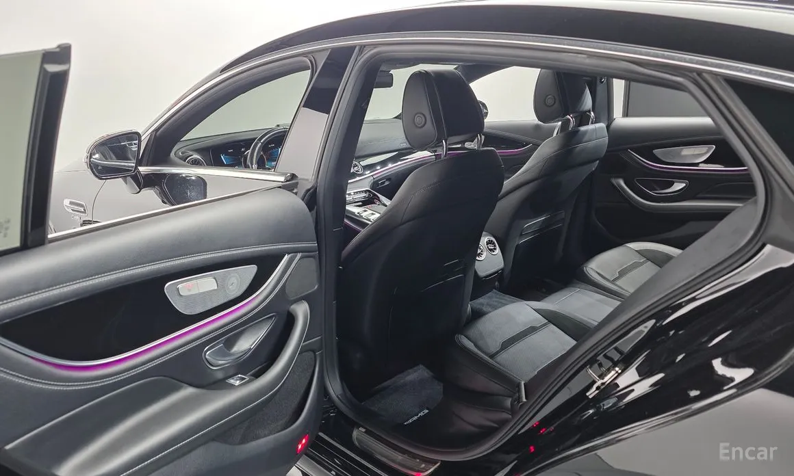 Фото 17 - Mercedes-Benz AMG GT