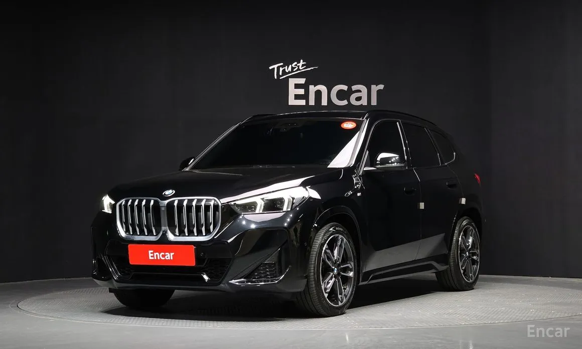 2023 BMW X1