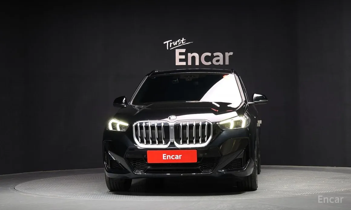 2023 BMW X1