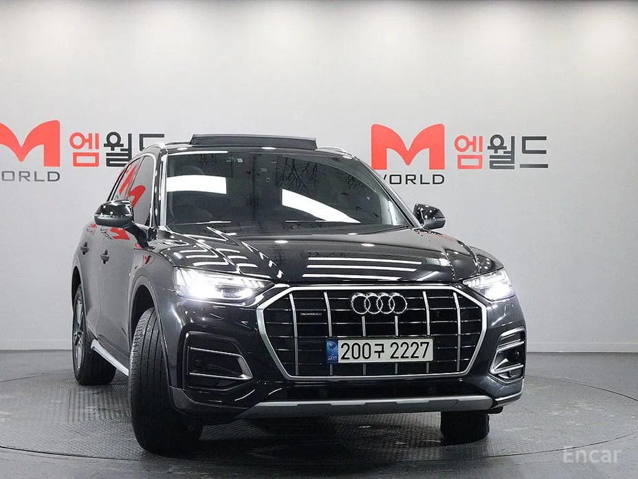 Фото 2 - Audi Q5