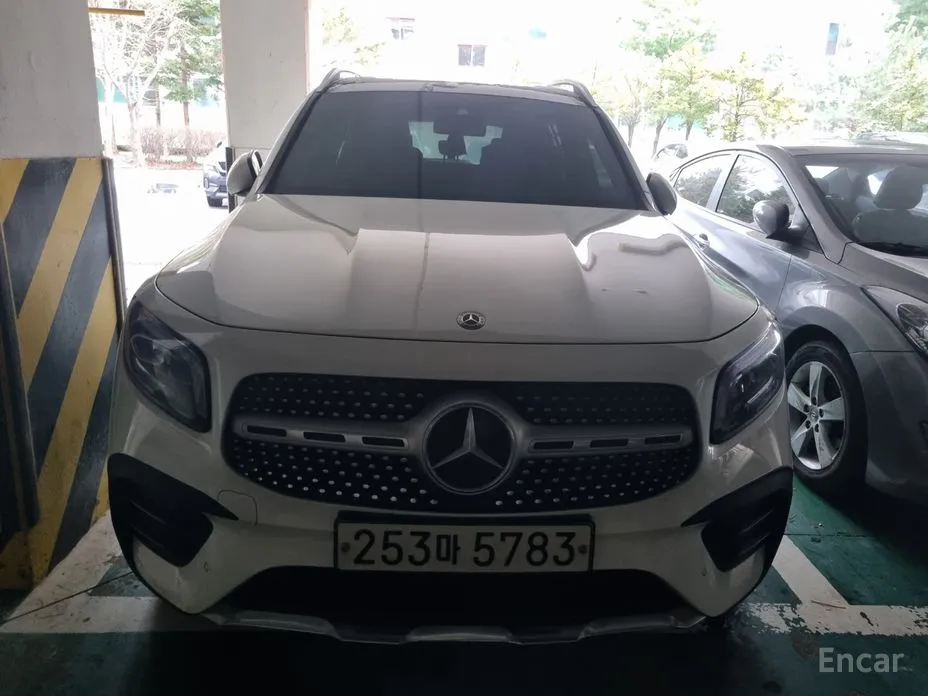 Фото 1 - Mercedes-Benz GLB-Class