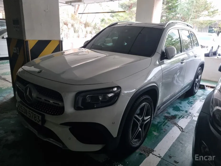 Фото 2 - Mercedes-Benz GLB-Class