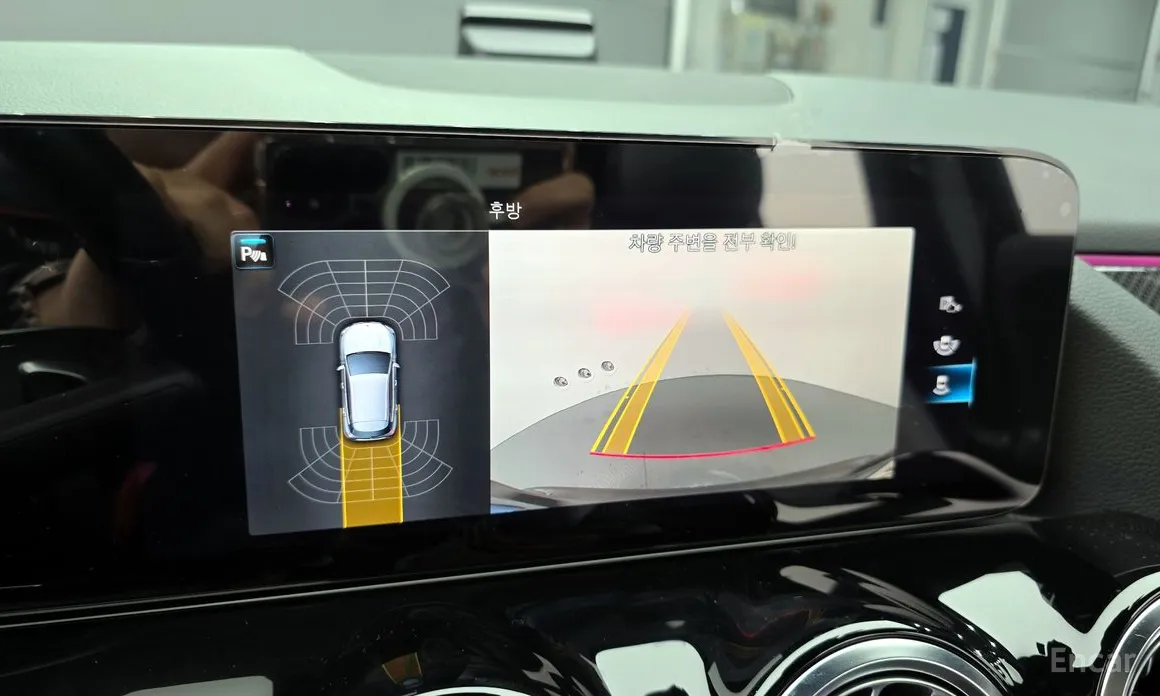 Фото 15 - Mercedes-Benz GLA-Class