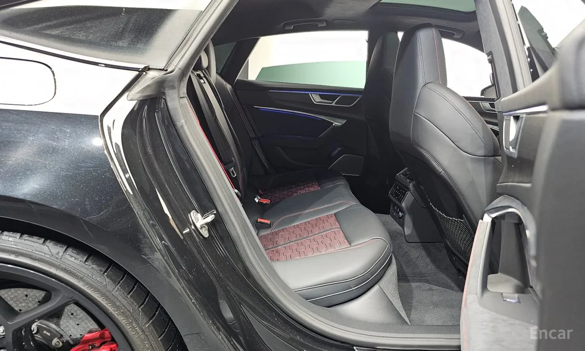 Фото 12 - Audi RS 7