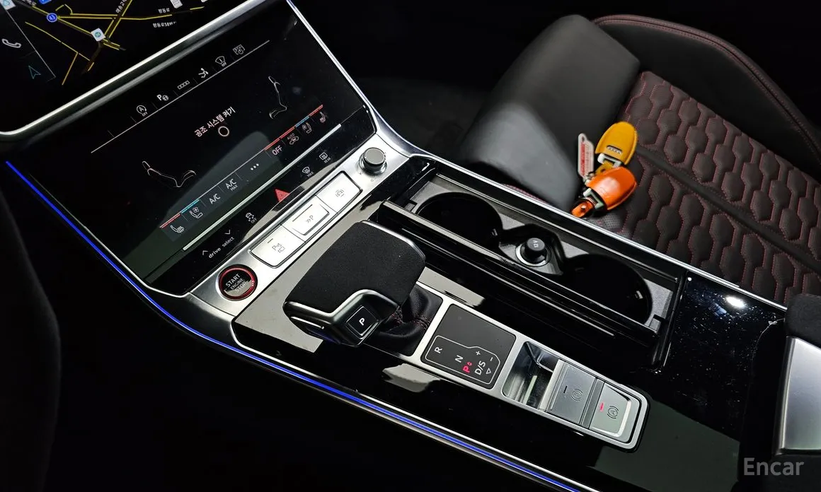 Фото 9 - Audi RS 7