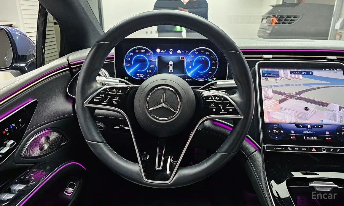 Фото 13 - Mercedes-Benz EQS