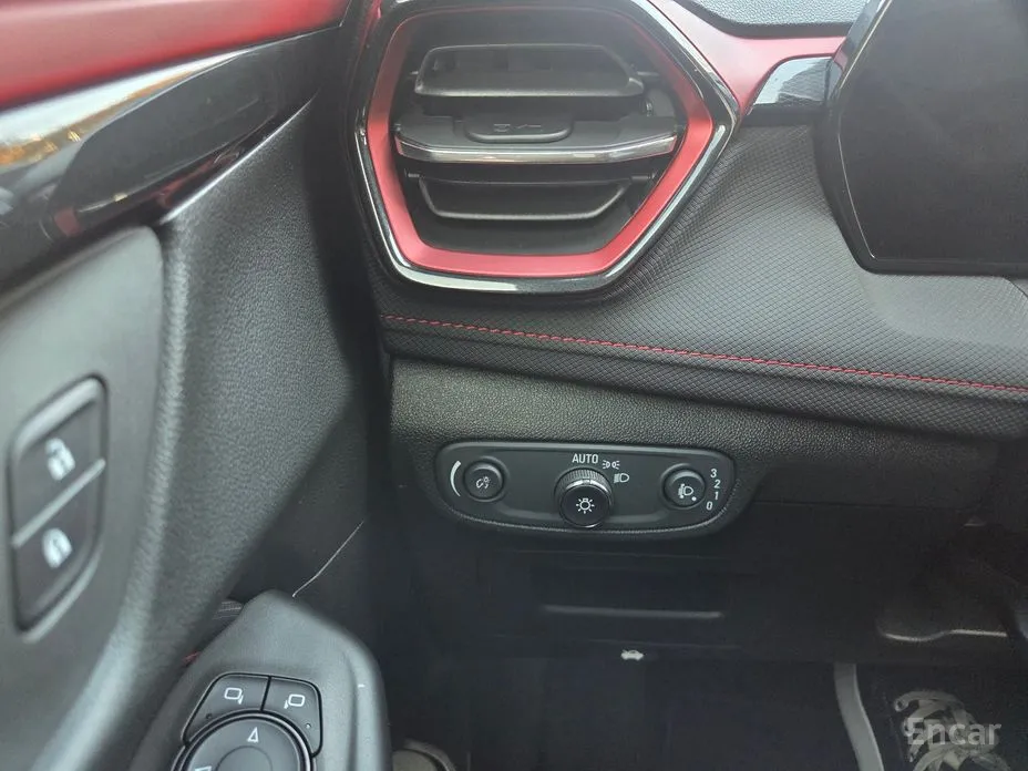 Фото 9 - Chevrolet Trailblazer