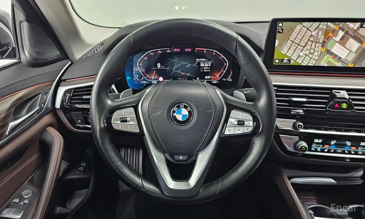 Фото 13 - BMW 5 Series