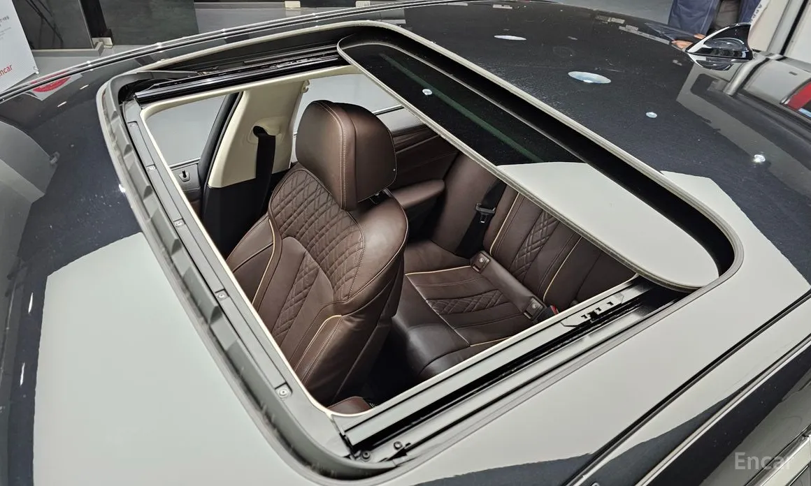 Фото 19 - BMW 5 Series