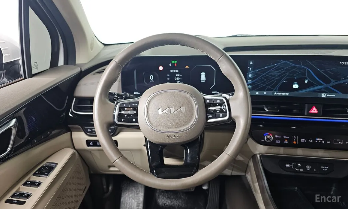 Фото 13 - Kia Carnival