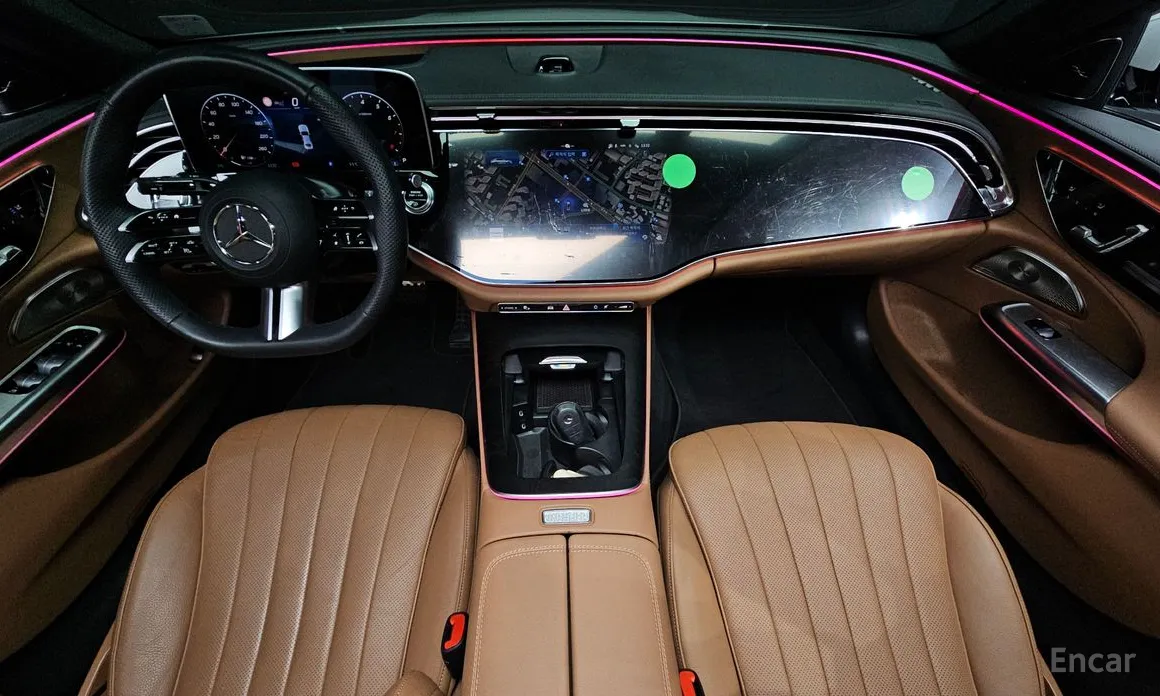 Фото 7 - Mercedes-Benz E-Class