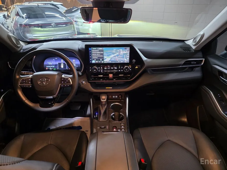 Фото 7 - Toyota Highlander