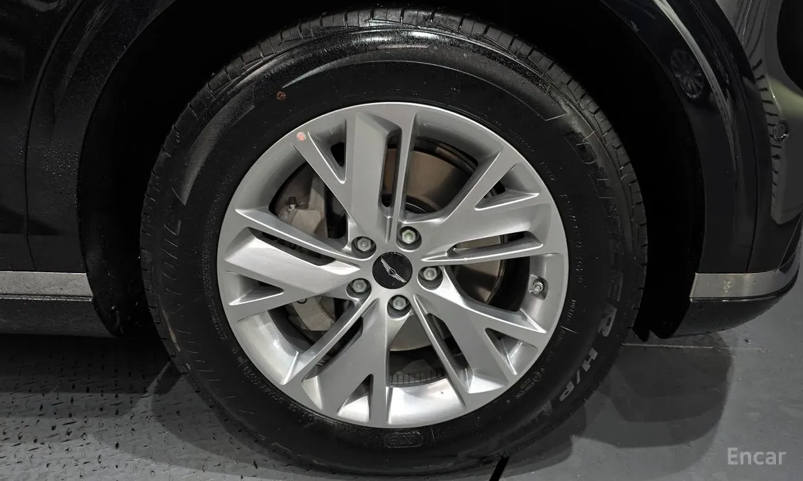 Photo 5 - Genesis GV70