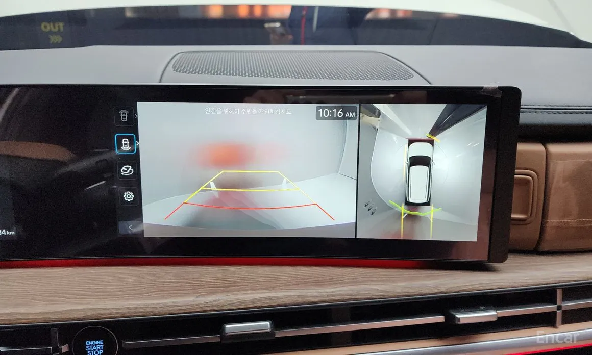 Фото 15 - Hyundai Santa Fe