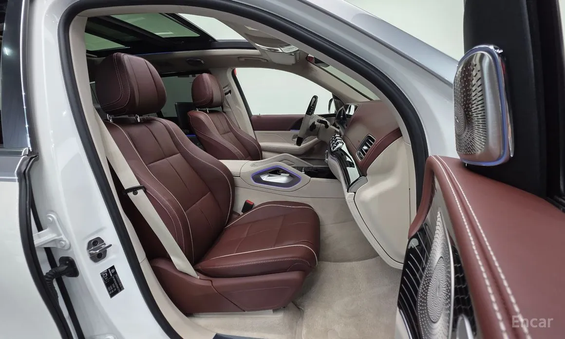Photo 10 - Mercedes-Benz GLS-Class