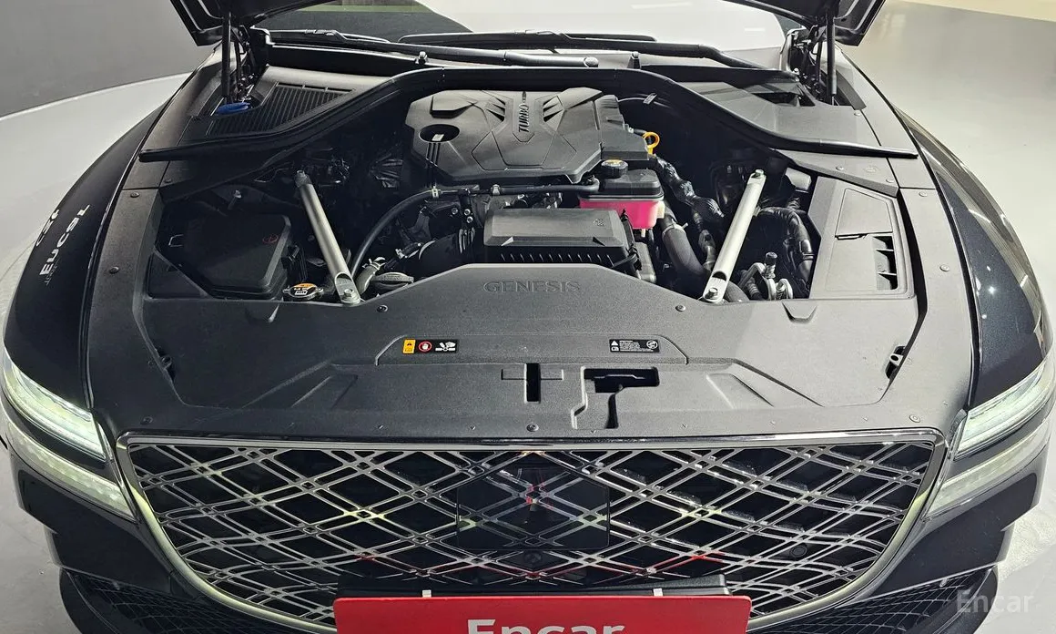 Фото 6 - Genesis G80