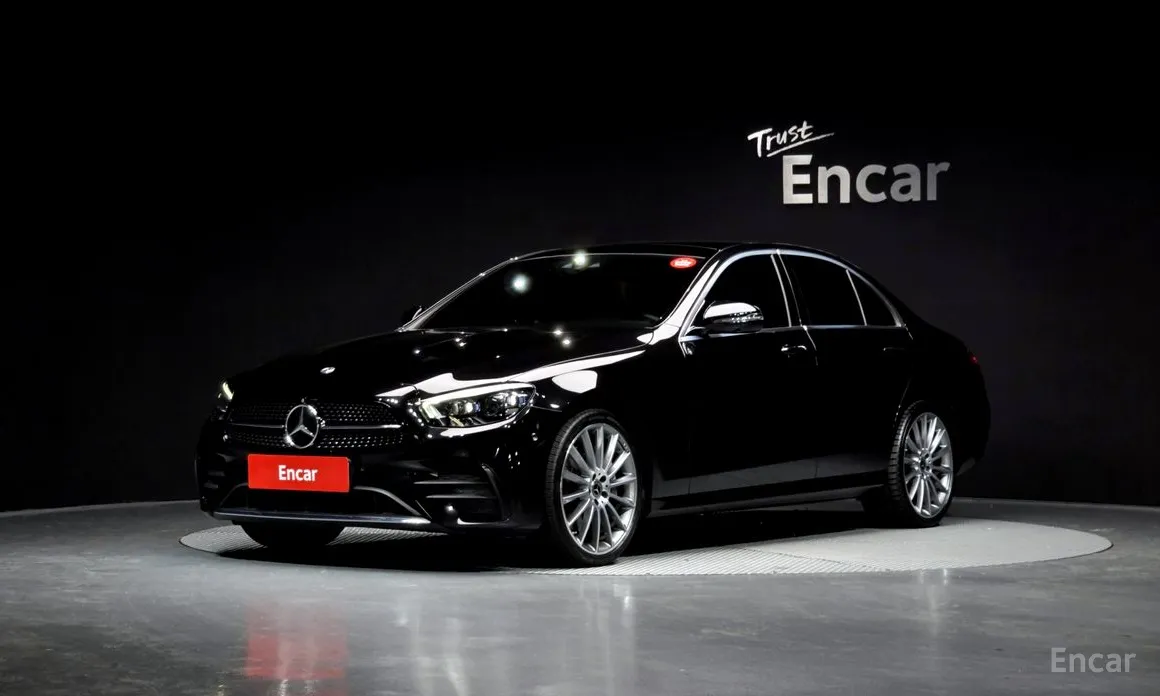 Фото 1 - Mercedes-Benz E-Class