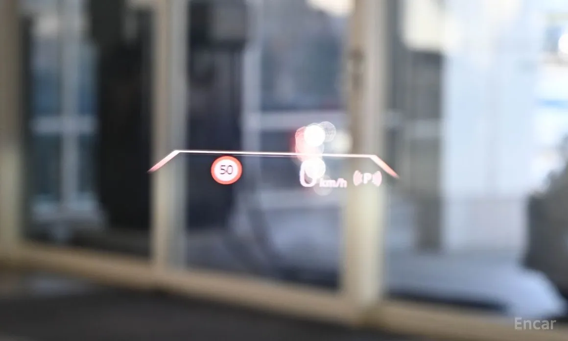 Фото 19 - BMW iX1