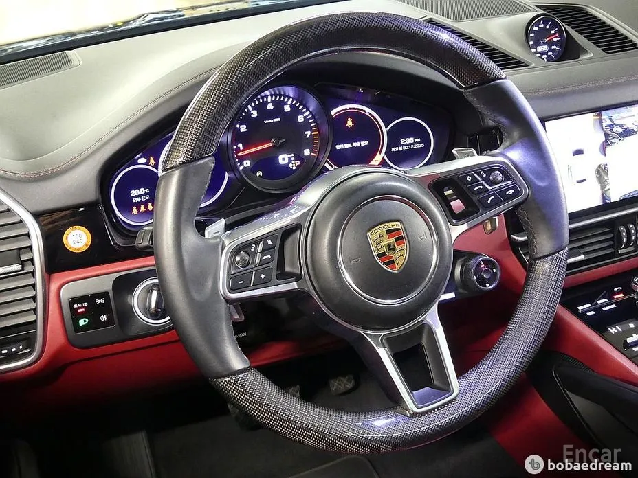 Фото 15 - Porsche Cayenne