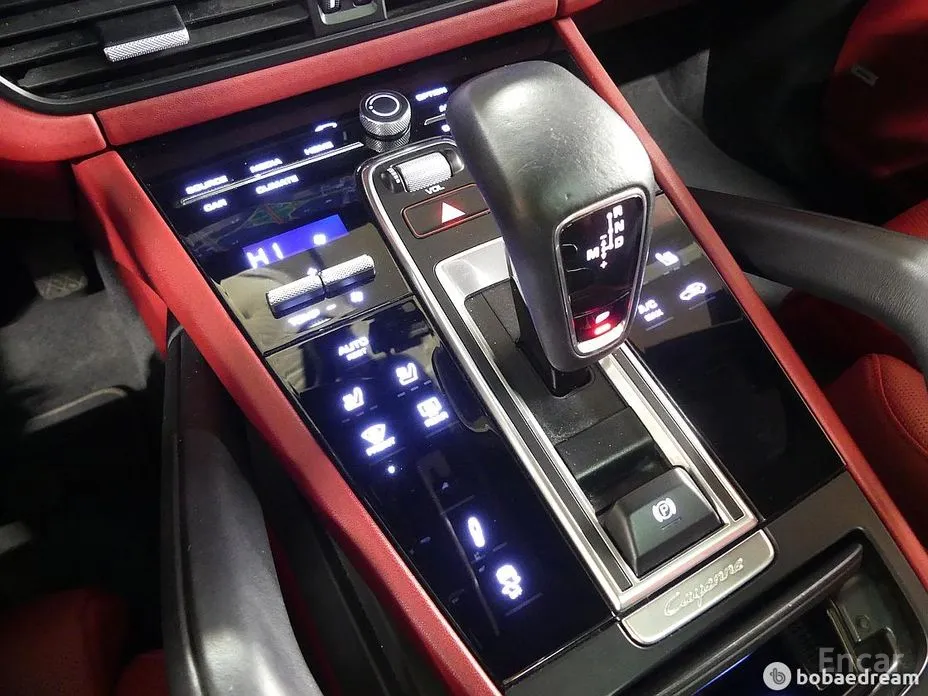 Фото 8 - Porsche Cayenne