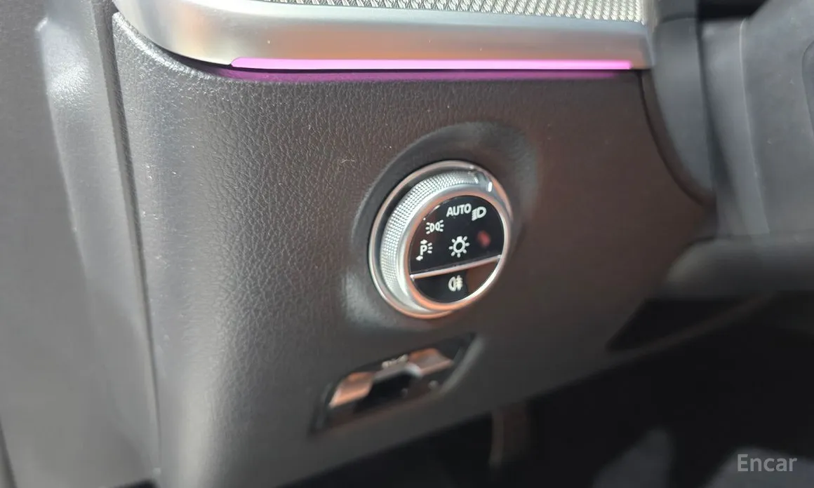 Фото 17 - Mercedes-Benz C-Class