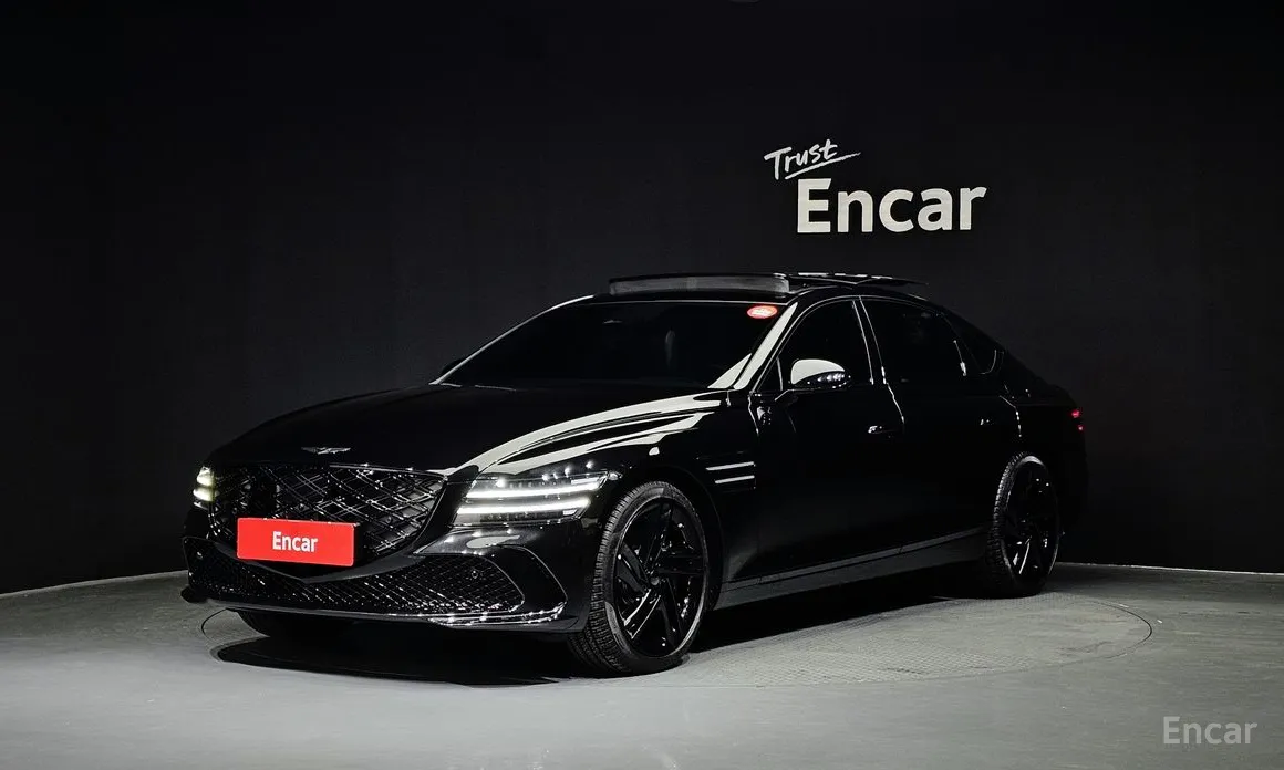 Фото 1 - Genesis G80