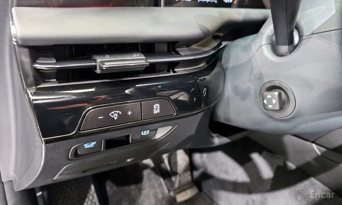 Фото 14 - Genesis G80