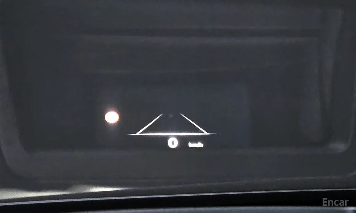 Фото 15 - Genesis G80