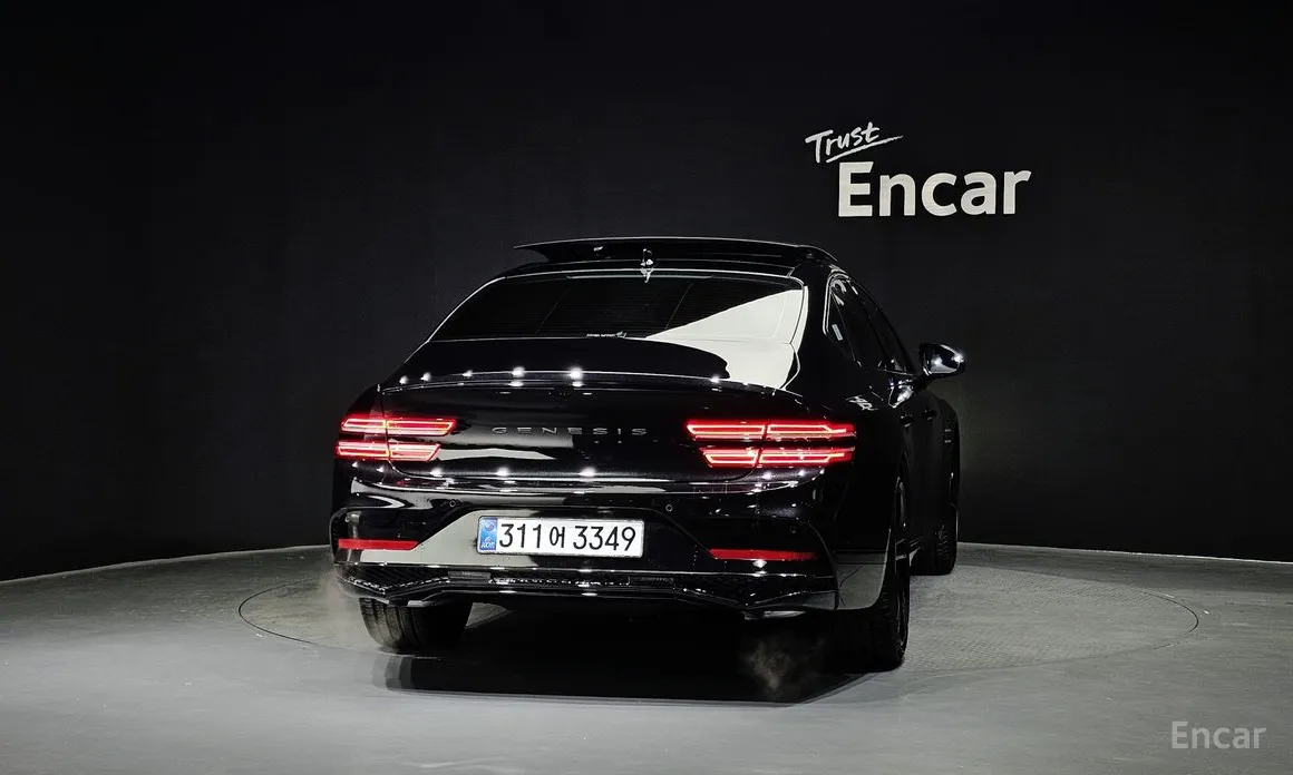 Фото 4 - Genesis G80