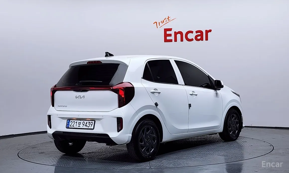 Фото 2 - Kia Morning