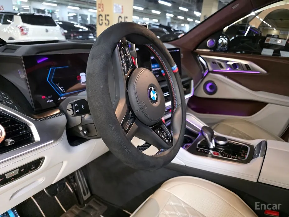 Фото 10 - BMW XM