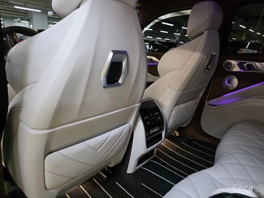 Фото 15 - BMW XM