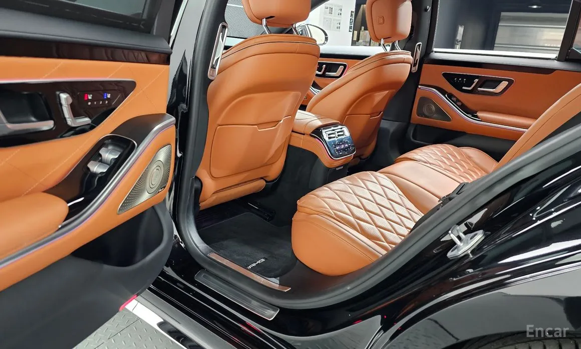 Фото 12 - Mercedes-Benz S-Class