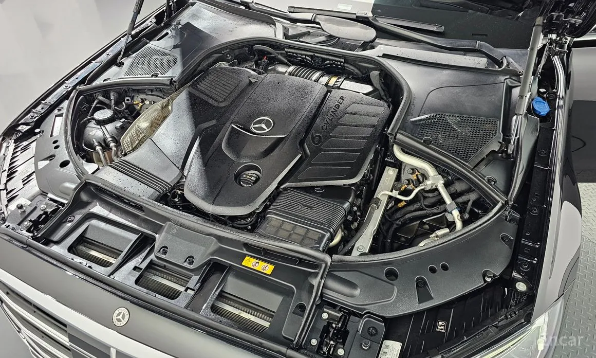 Фото 6 - Mercedes-Benz S-Class