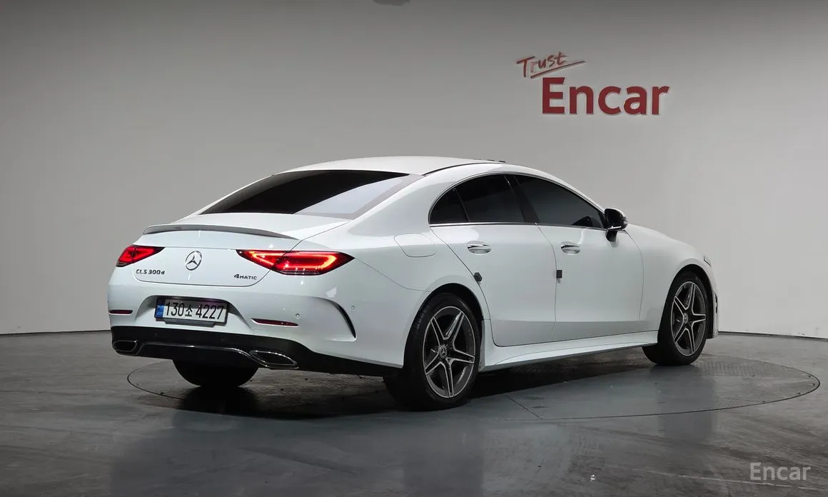 Фото 2 - Mercedes-Benz CLS-Class