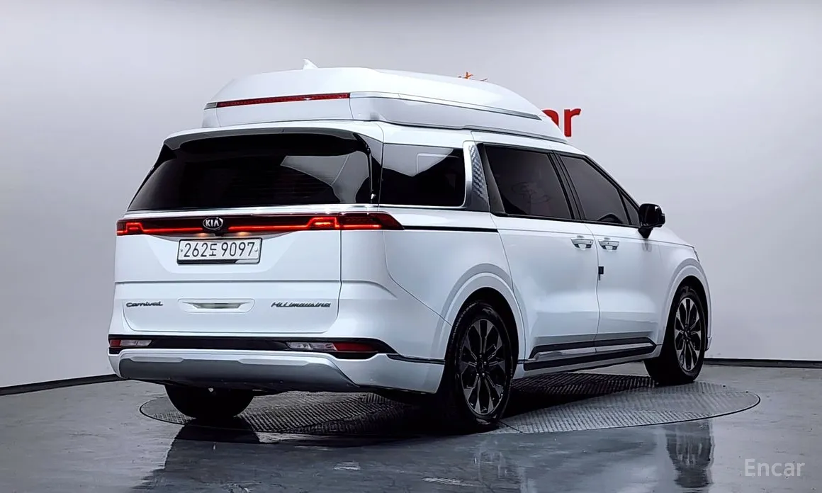 Фото 2 - Kia Carnival