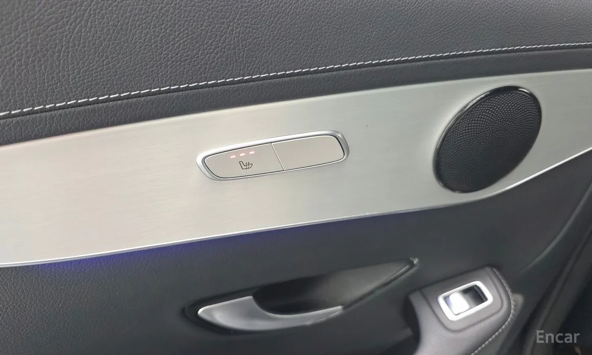 Фото 18 - Mercedes-Benz GLC-Class