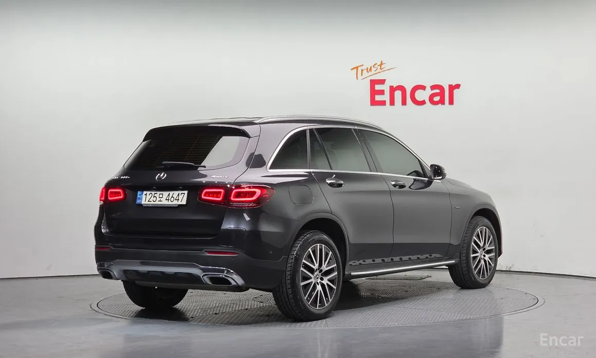 Фото 2 - Mercedes-Benz GLC-Class