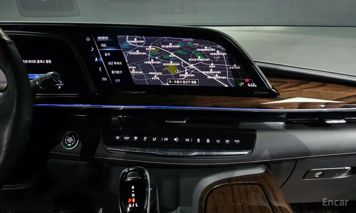 Фото 14 - Cadillac Escalade