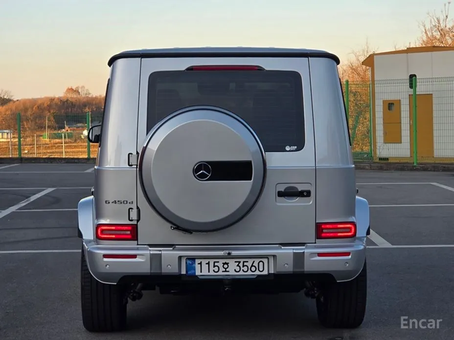 Фото 4 - Mercedes-Benz G-Class