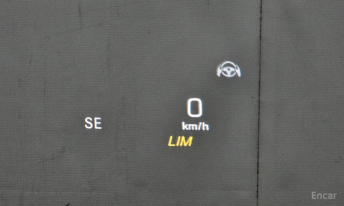 Фото 17 - Mercedes-Benz GLC-Class