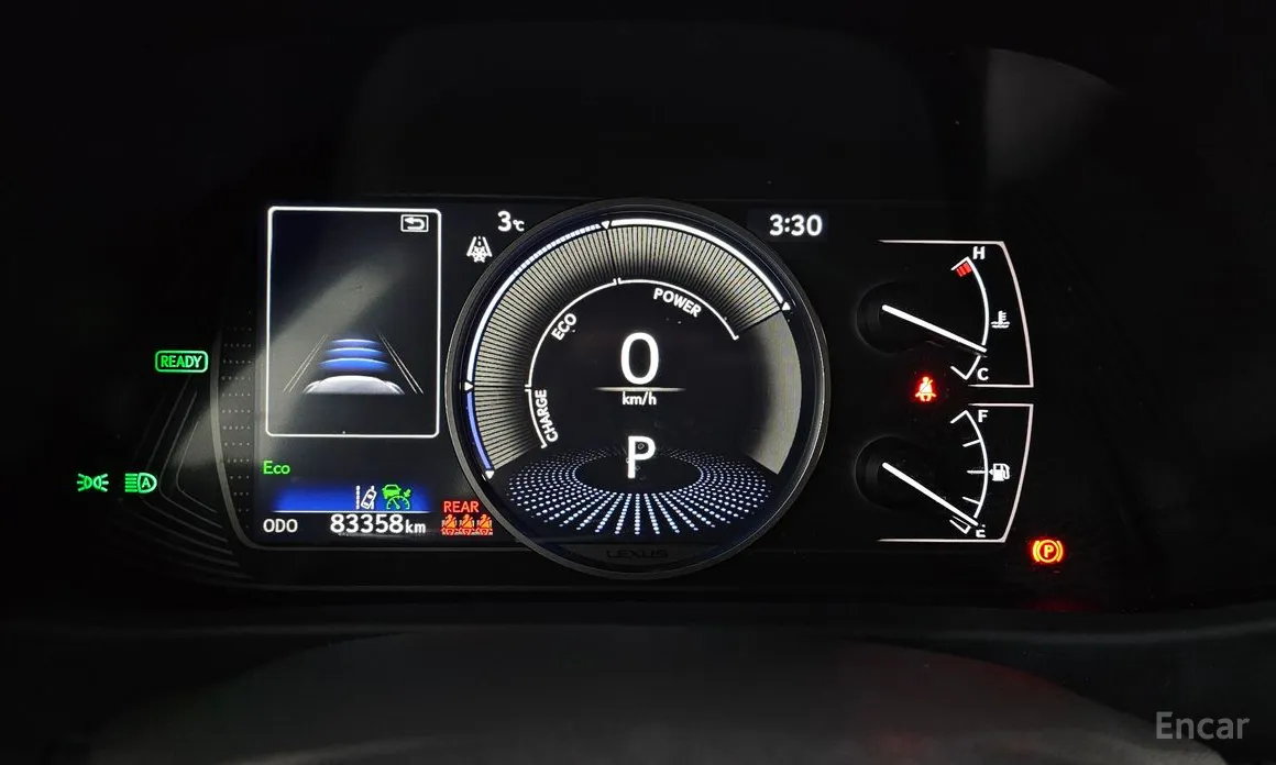 Фото 8 - Lexus UX