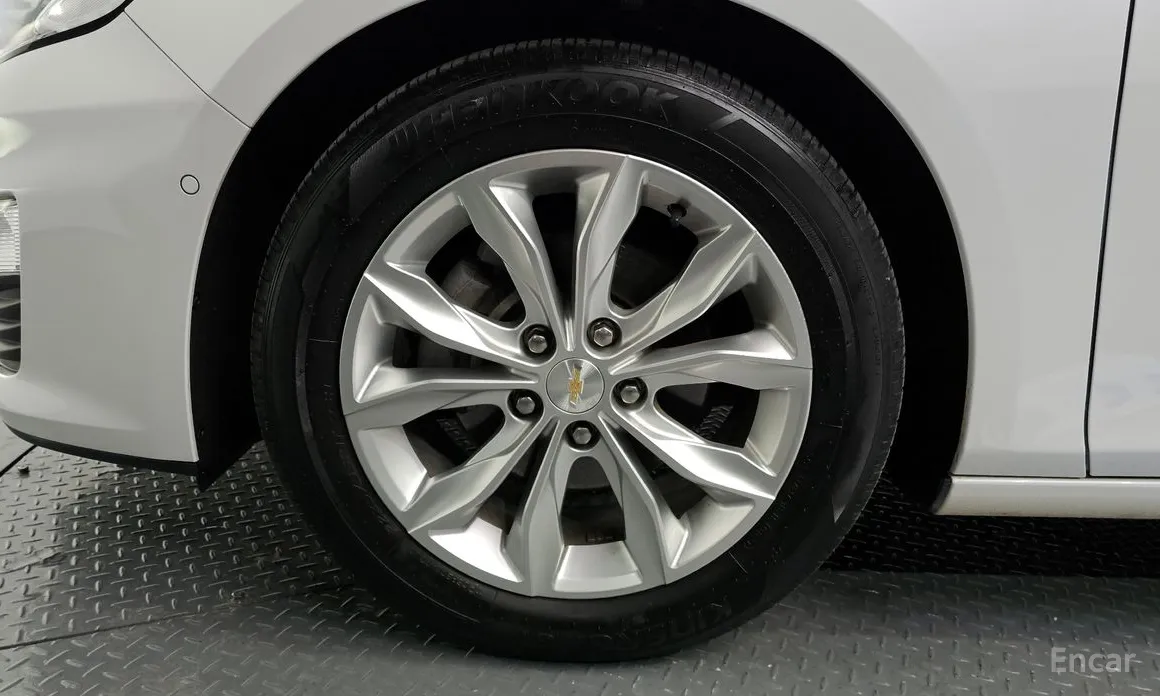 Фото 5 - Chevrolet Malibu