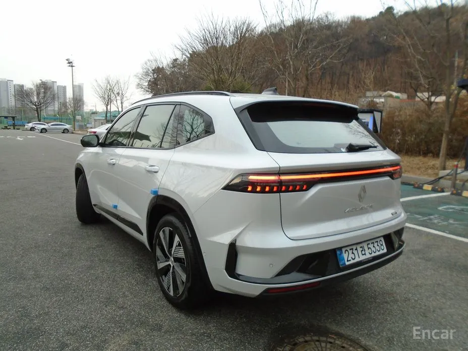 Фото 17 - Renault Grand Koleos