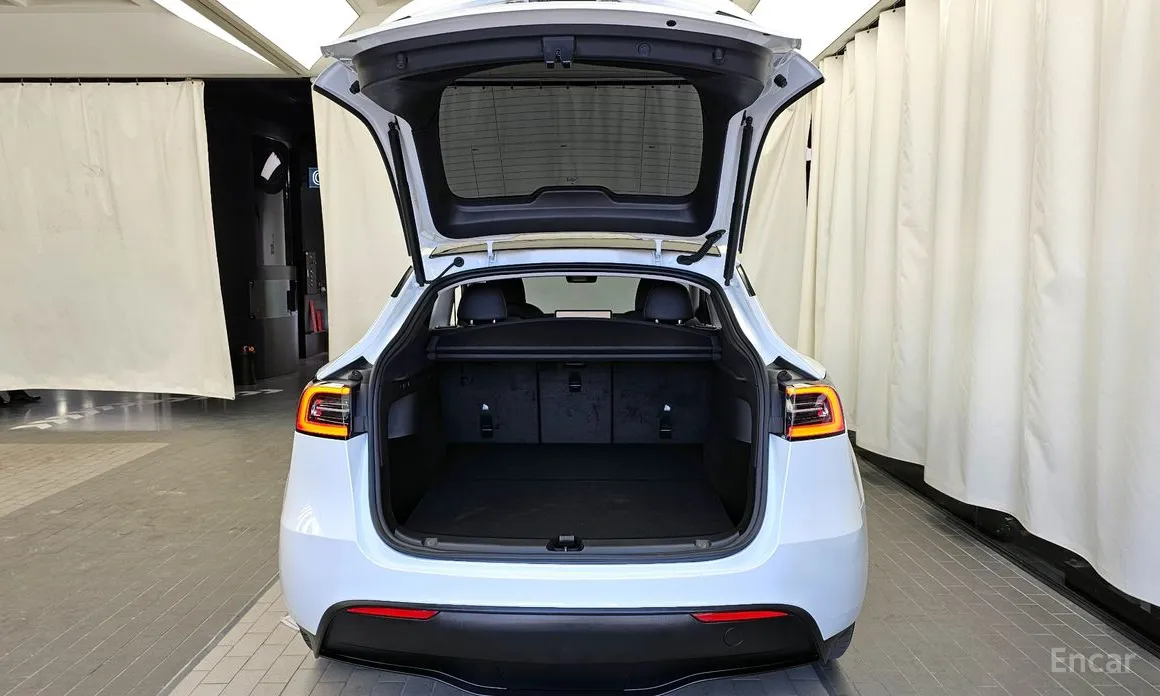 Фото 20 - Tesla Model Y