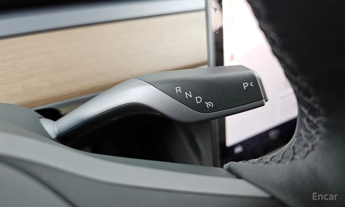 Фото 9 - Tesla Model Y