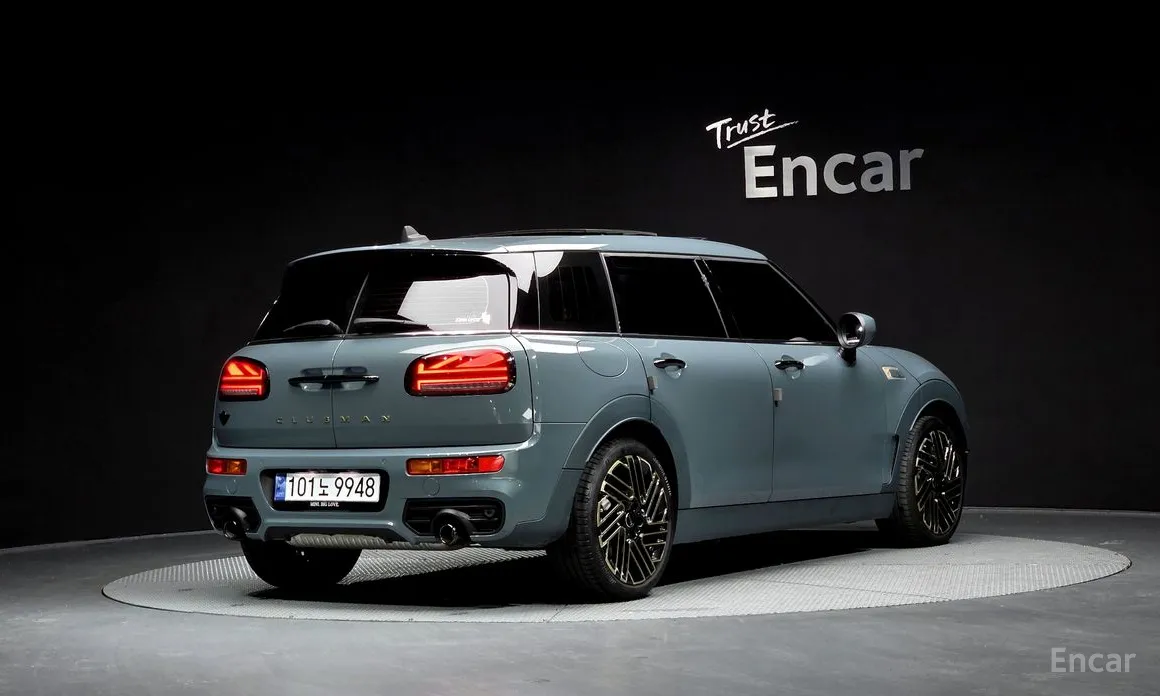 Фото 2 - Mini Clubman