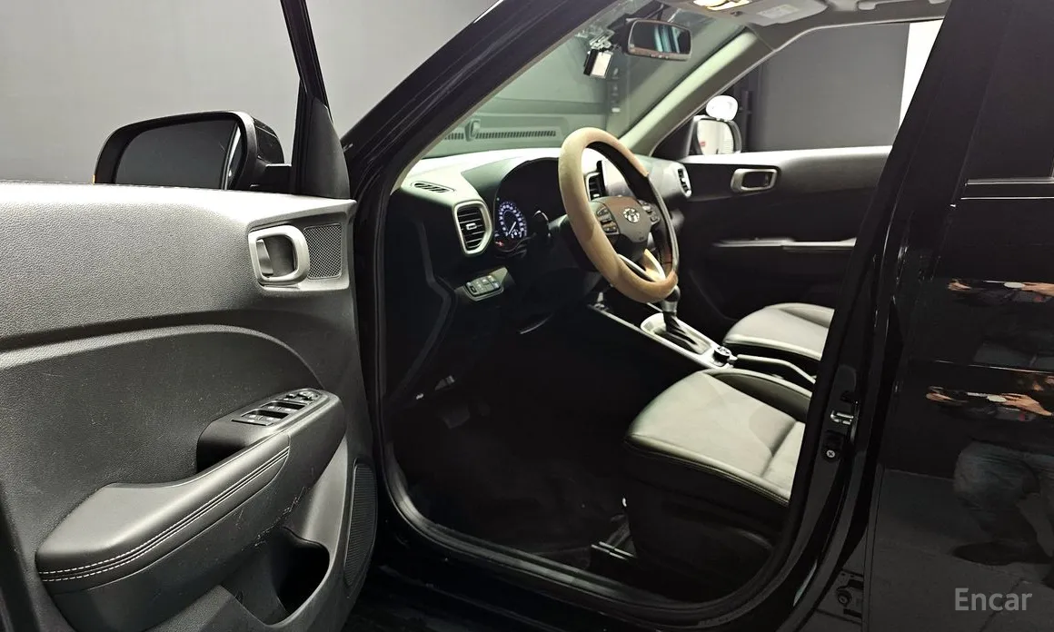 Фото 12 - Hyundai Venue