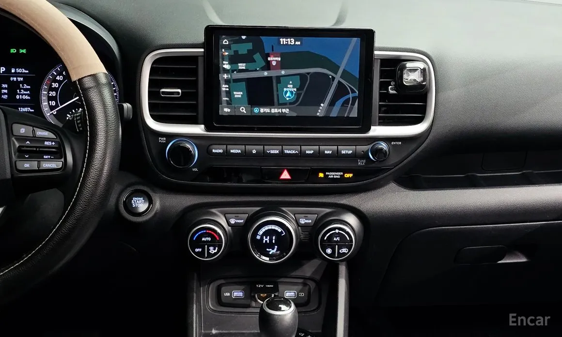 Фото 15 - Hyundai Venue